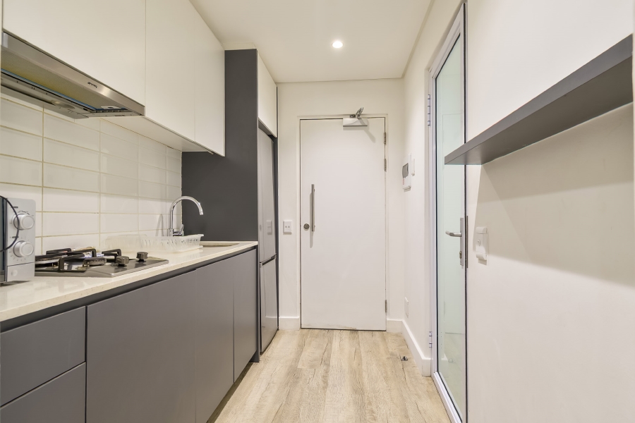 1 Bedroom Property for Sale in Woodstock Western Cape